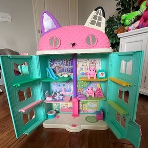 Gabbys DollHouse